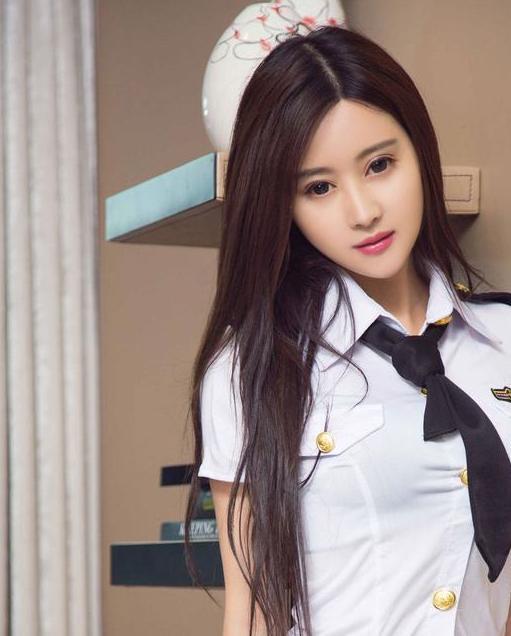 美女上司的秘密，职场大赢家