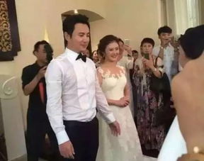 沈腾与马丽，一场关于衣服的误会与幽默插曲