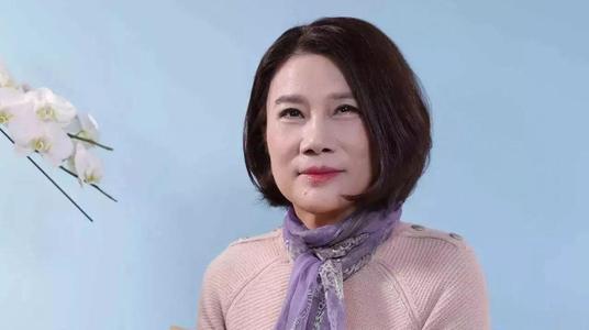 董明珠年薪高达1437.2万，聚焦企业领袖的薪酬与责任