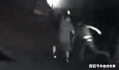 山东小伙巴塞罗那裸绞锁喉擒贼，英勇行为背后的故事