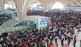 全国各地迎出游热潮，旅游业的繁荣与多彩文化的交融