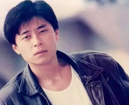 天王巨星从向前妻下跪99天开始（80集）