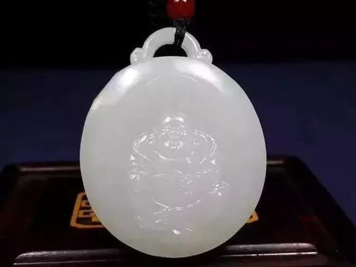 胖东来发布和田玉退货说明，不扣费用——重塑消费者信心的明智之举