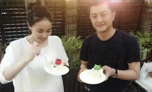 李亚鹏妻子面临经济困境，考虑换小房子