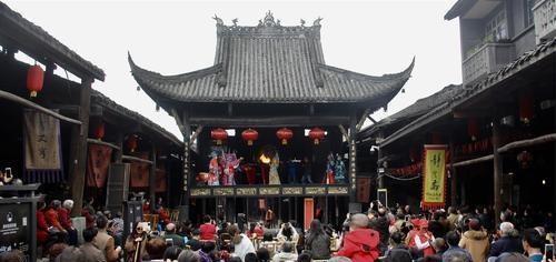 荣归故里，一部跨越时代的情感史诗（50集）
