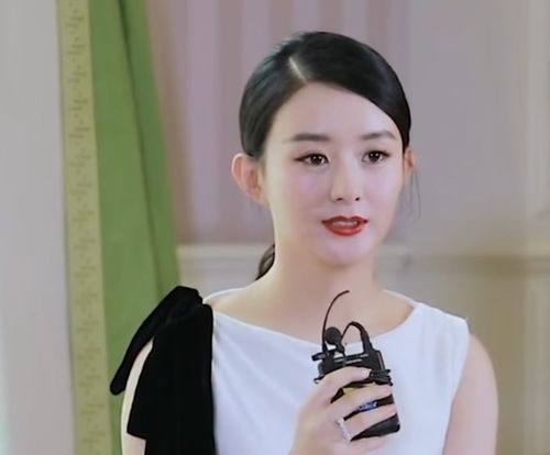 经纪公司回应黄杨钿甜230万耳环风波