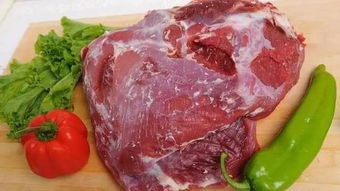 陈奕迅发动态，复活后先吃块肉