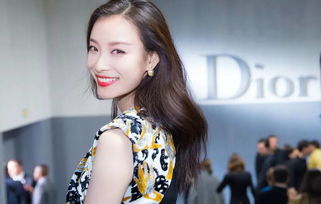 下山后美女总裁找上门（90集）