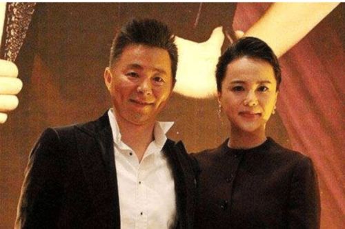 闪婚契约妻，为夫来晚了