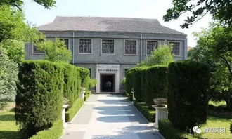 李在明眼中的龙山总统府，权力阴影下的坟地意象