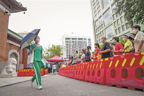 高考第二科结束，中年考生的独立战场