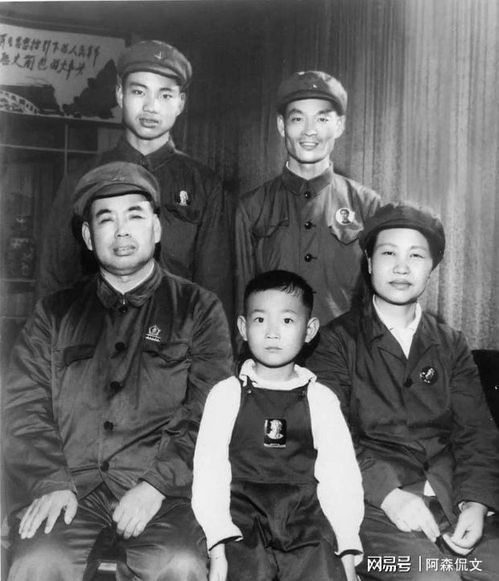 全球瞩目下的离婚传闻，夫人，全球都在等你离婚