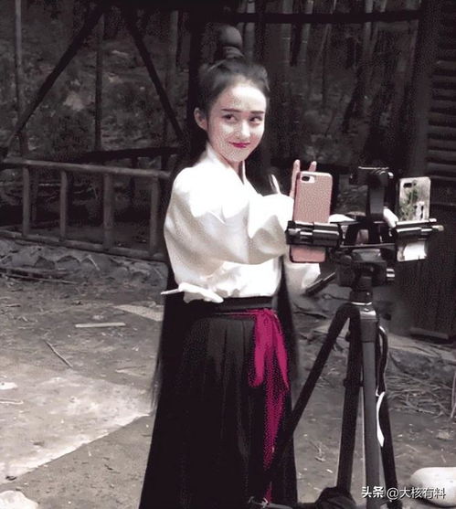 捡个美女带我逆天改命（99集）